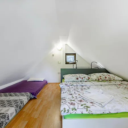 Dağ evi Ladybug House With Whirlpool - Happy Fokovci