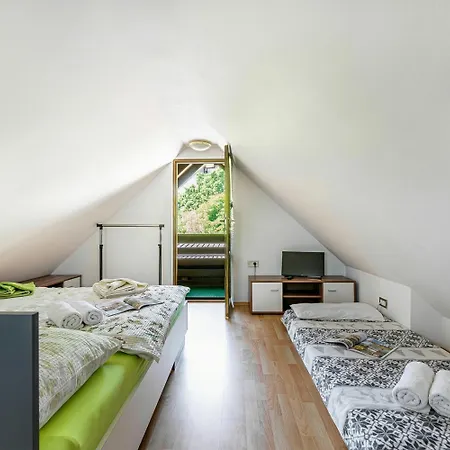 Ladybug House Nature Retreat W/ Jacuzzi - Happy * Fokovci