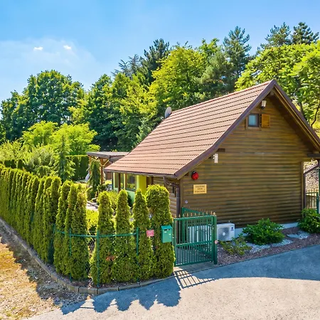 샬레 Ladybug House Nature Retreat W/ Jacuzzi - Happy *