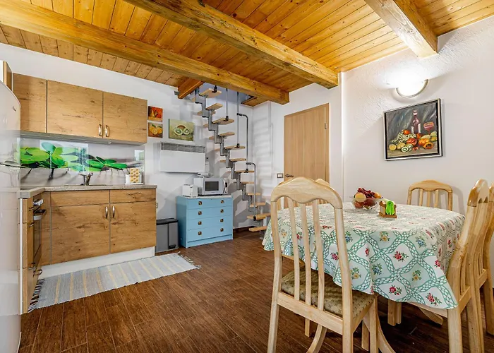 Ladybug House With Whirlpool - Happy