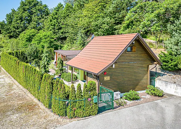 Chalet Ladybug House With Whirlpool - Happy *